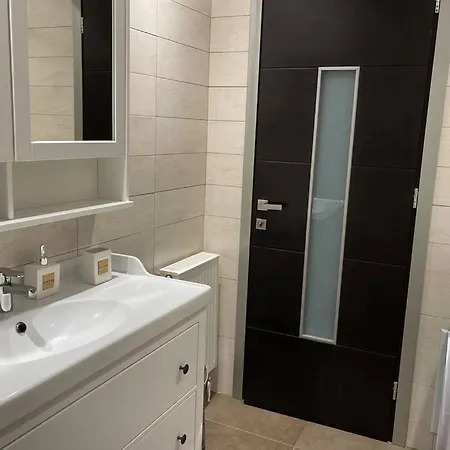 شقة Cosy Apartment In The City Centre *